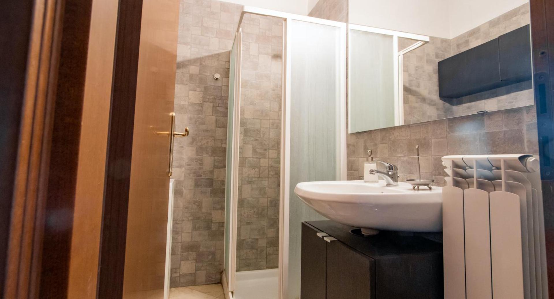 Calandra House - In The City Center トリノ エクステリア 写真